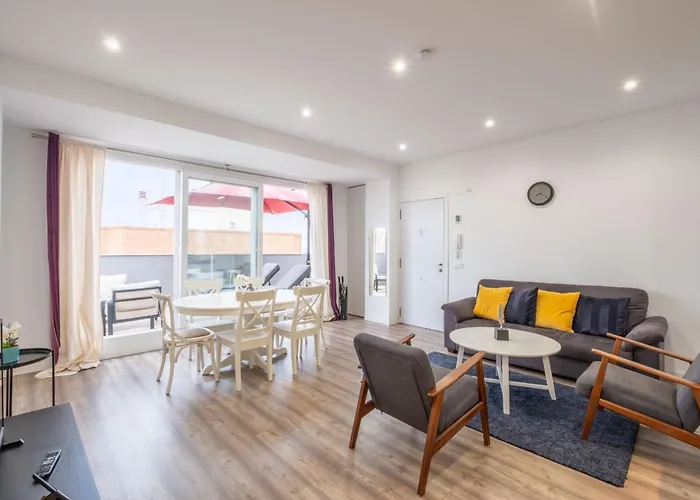 Modern Penthouse With Private Terrace Valencia