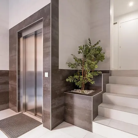 Modern Penthouse With Private Terrace * Valence