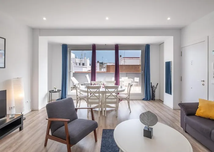 アパート Modern Penthouse With Private Terrace